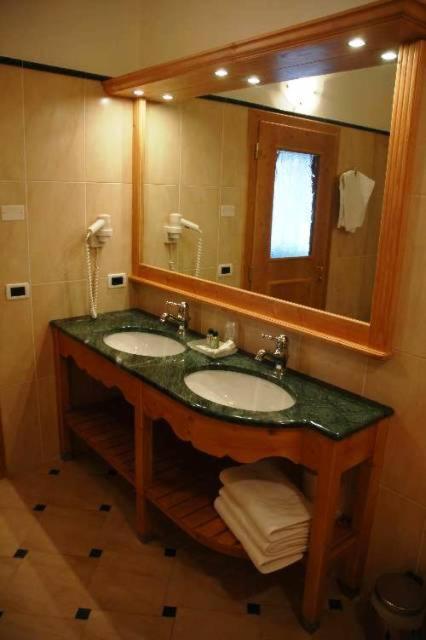 Nature Wellness Hotel Renato Vigo di Fassa Exteriér fotografie